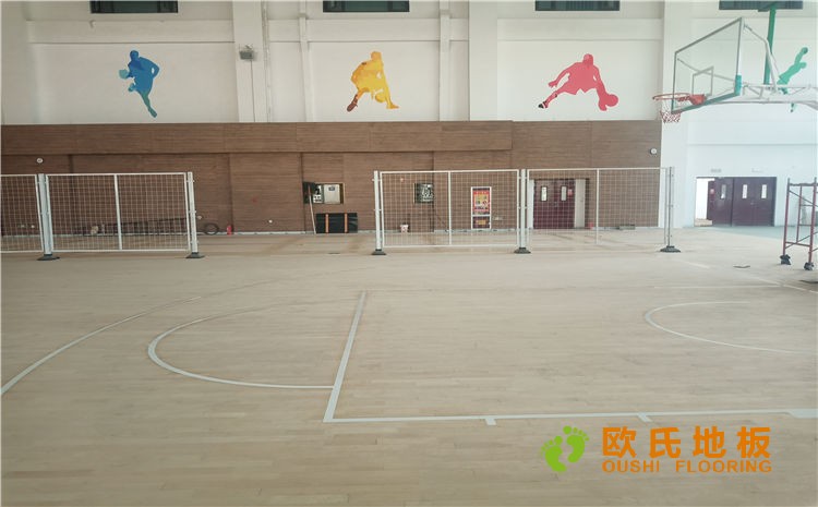 新疆昆玉市文化館板式龍骨木地板項目